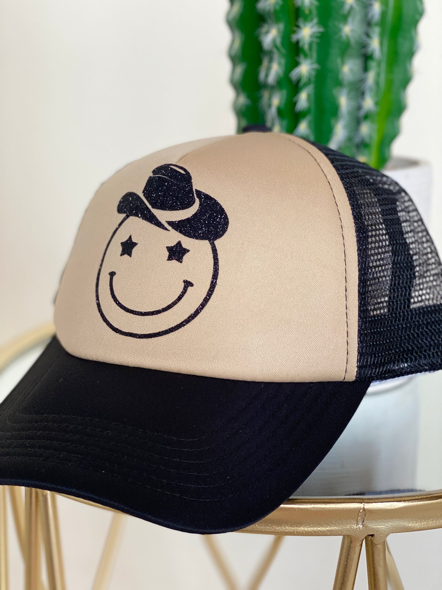 Howdy Smiley Trucker Hat - Tan and Black
