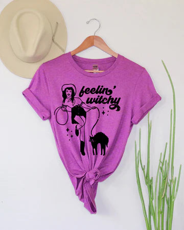 Feelin Witchy Western Graphic Tee - Heather Magenta