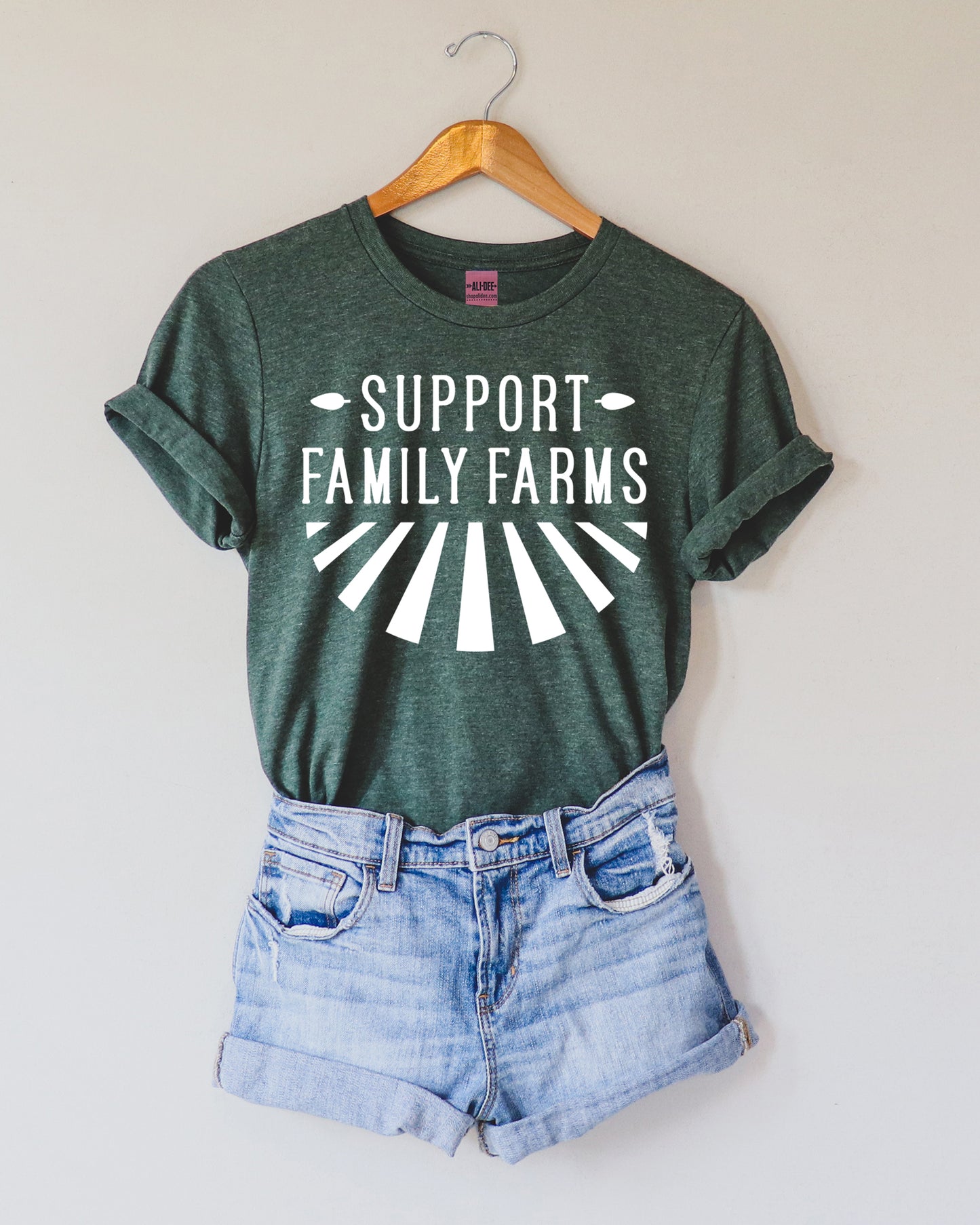 Support Family Farms Graphic Tee- Heather Military Green